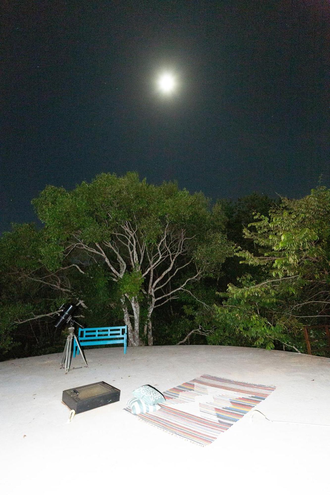 Floresta Encantada Telescopio,Fogueira, Riacho Chapada dos Guimarães Exteriér fotografie
